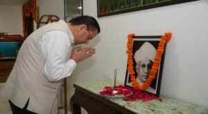 सीएम धामी ने शिक्षक दिवस पर डॉ. राधाकृष्णन को अर्पित किए श्रद्धासुमन। WWW.JANSWAR.COM
