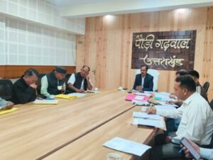 एसआईआर-2026 की तैयारियों को लेकर अपर जिलाधिकारी ने राजनीतिक दलों के प्रतिनिधियों के साथ की बैठक। WWW.JANSWAR.COM