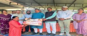 जाखणीधार के बड़कोट में सेवा संकल्प अभियान के तहत दो दिवसीय शिविर आयोजित। WWW.JANSWAR.COM