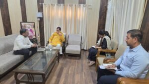 ऋषिकेश की जनसमस्याओं पर विधायक प्रेमचंद अग्रवाल ने की बैठक। WWW.JANSWAR.COM