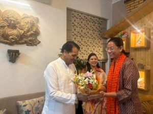 राष्ट्रीय पुरस्कार से सम्मानित कलाकार पूजा राजपूत को विधायक डॉ. प्रेमचंद अग्रवाल ने किया सम्मानित WWW.JANSWAR.COM