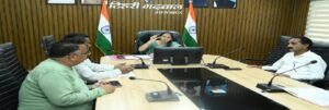 मतदाता सूची के पुनः सत्यापन को लेकर राजनीतिक दलों के साथ बैठक। WWW.JANSWAR.COM
