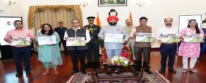 राज्यपाल गुरमीत सिंह ने ‘सेवा, समर्पण और नवाचार के पांच वर्ष’ कॉफी टेबल बुक का किया विमोचन। WWW.JANSWAR.COM