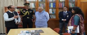 राज्यपाल ने लोक भवन अधिकारियों के साथ बैठक कर कार्यप्रणाली की समीक्षा की। WWW.JANSWAR.COM